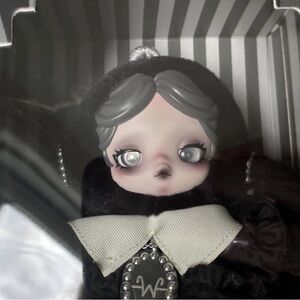 POPMART x SKULLPANDA x WENSDAY